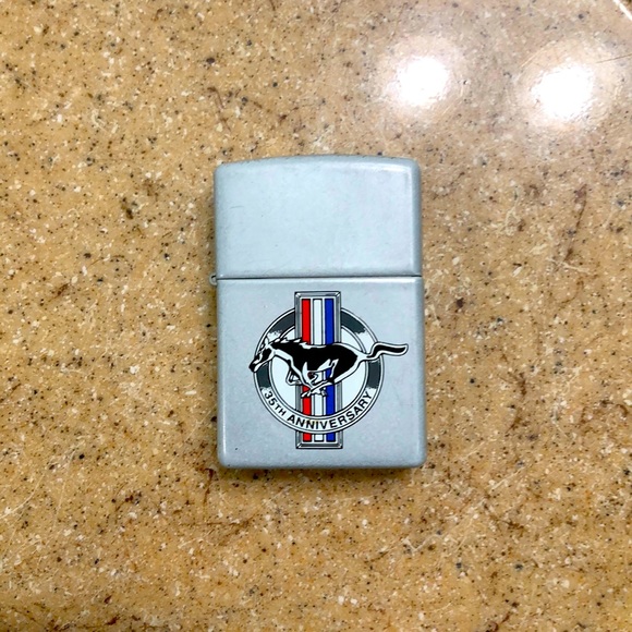 Mustang 35th anniversary zippo brand new - Picture 1 of 2